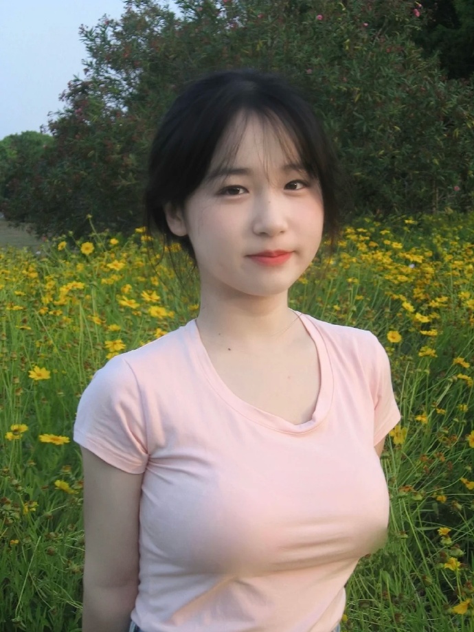 《边做饭边燥》免费在线观看(图1)