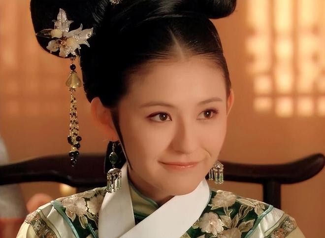 一人毁掉整部剧！垮脸皮干瘪嘴她成央视《灼灼韶华》唯一败笔(图5)