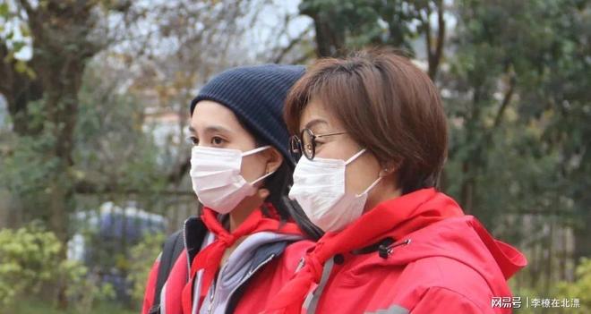 62岁毛阿敏放弃260亿遗产展现真正人间清醒生活态度(图16)