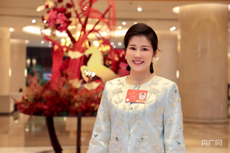 代表委员话开局丨陕西省人大代表彭光琴：数字化赋能 守护陕南民歌文化瑰宝(图1)