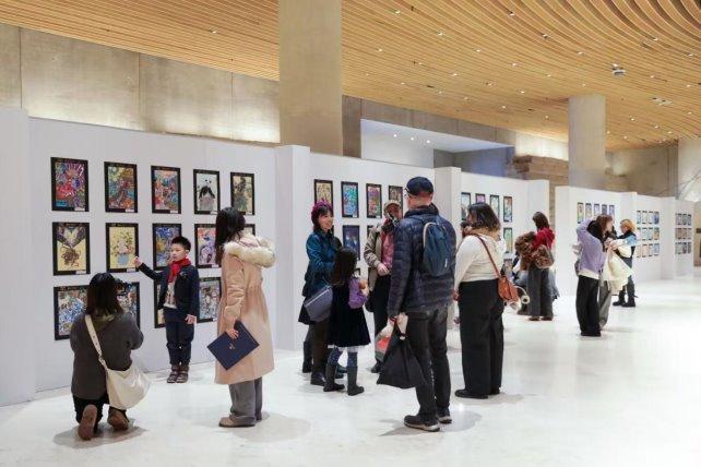 第七届“Dream the World”国际儿童画展巴黎卢浮宫卡鲁塞尔举办(图6)