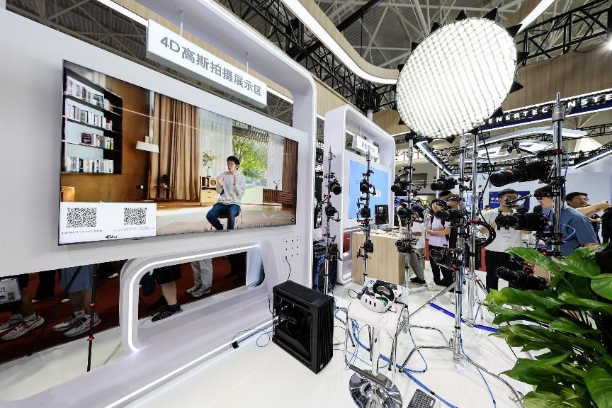 华硕TRX50主板首秀 多款ProArt、WS主板赋能BIRTV2025(图11)