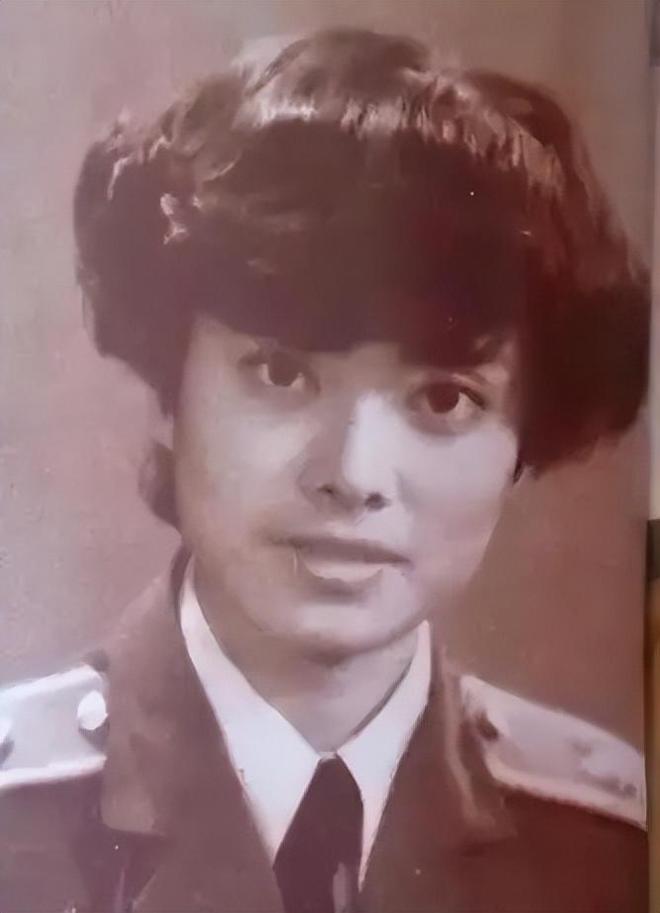 放弃争夺数亿遗产带着女儿远走美国如今才知道她有多明智(图5)