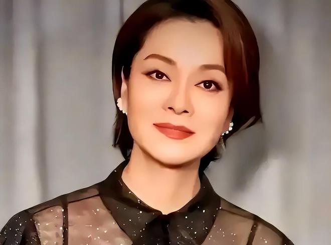 放弃争夺数亿遗产带着女儿远走美国如今才知道她有多明智(图17)