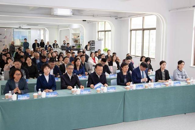 校地同行数联创新赋能非遗经济新模式(图1)