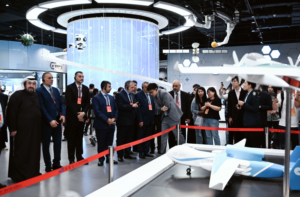 2026“世界市长对话·西安”活动启幕 多国嘉宾共探丝路城市高质量发展之路(图11)